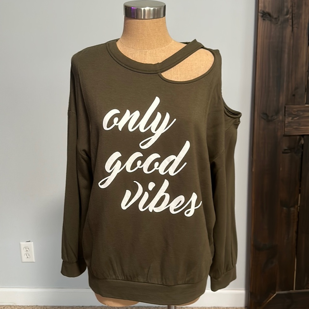 Off the shoulder crew neck
